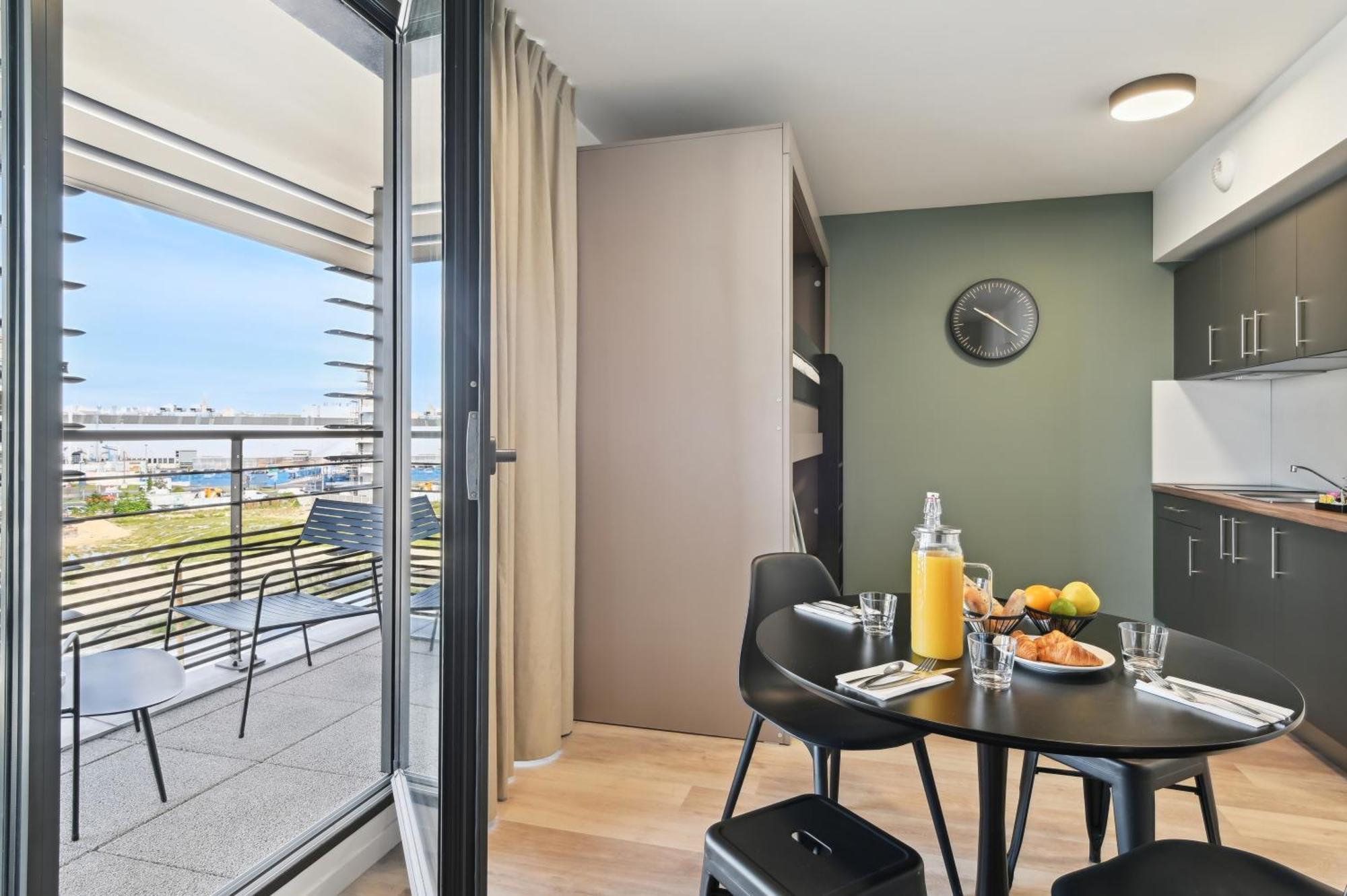 All Suites Paris Ouest Colombes Colombes  Exterior photo